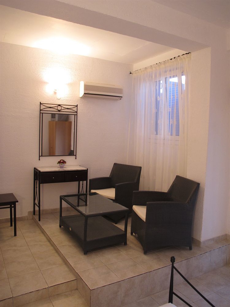 Agnanti Beach Apartments Арханґелос Екстер'єр фото